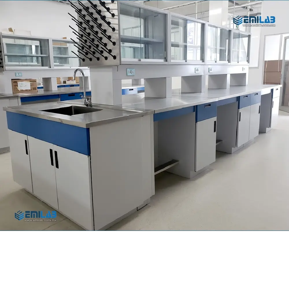EMILAB / MUEBLES Y ESPECIALIDADES PARA LABORATORIO
